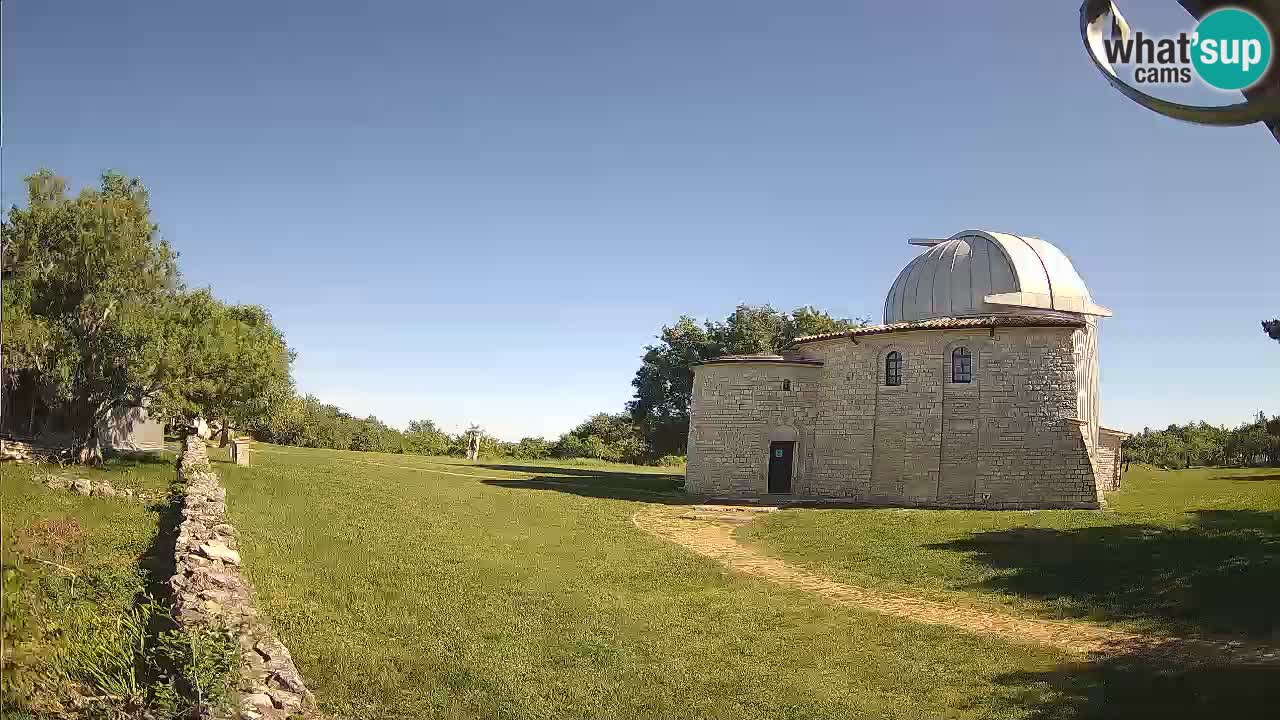 Višnjan Observatory Webcam: Gaze into the Cosmos from Istria, Croatia