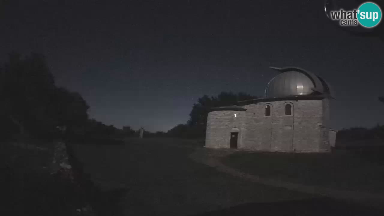 Višnjanska observatorijska spletna kamera: Opazujte vesolje iz Istre, Hrvaška