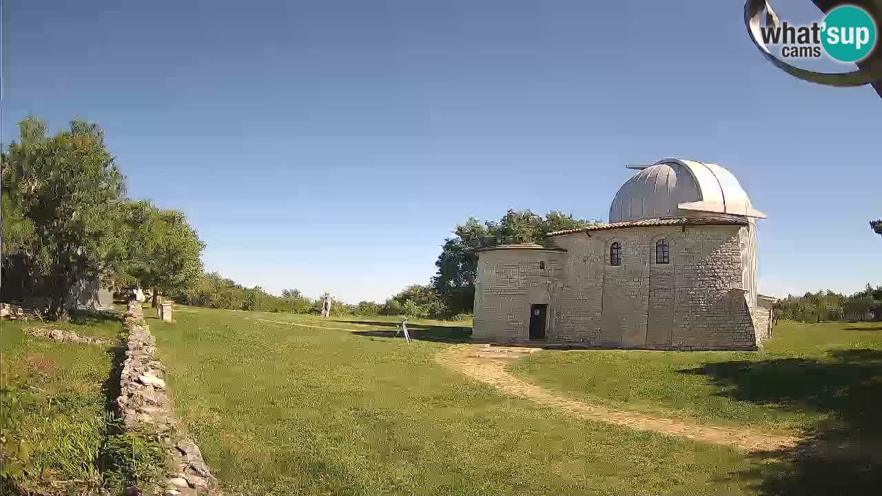 Višnjan Observatory Webcam: Gaze into the Cosmos from Istria, Croatia