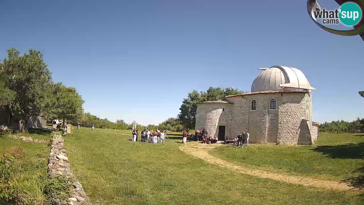 Višnjanska observatorijska spletna kamera: Opazujte vesolje iz Istre, Hrvaška