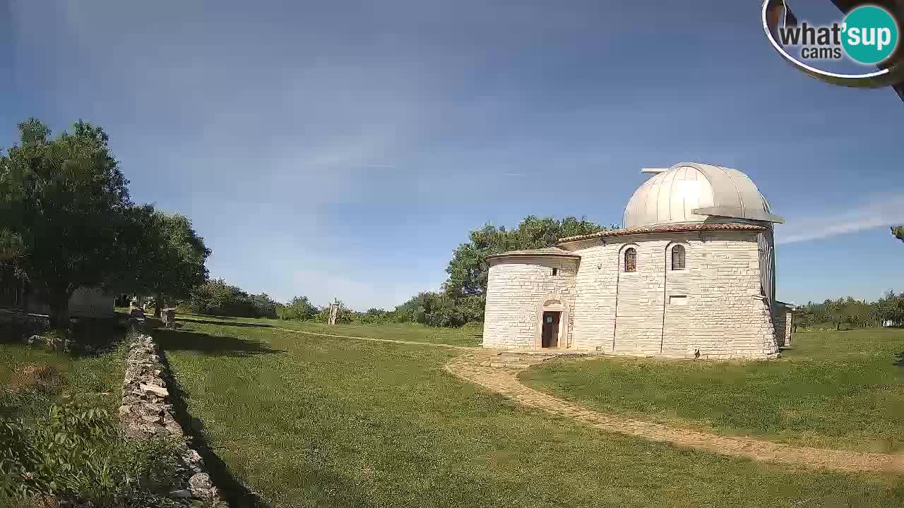 Višnjanska observatorijska spletna kamera: Opazujte vesolje iz Istre, Hrvaška
