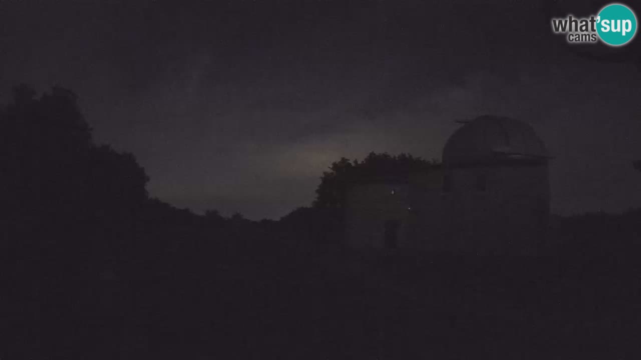 Višnjan Observatory Webcam: Gaze into the Cosmos from Istria, Croatia