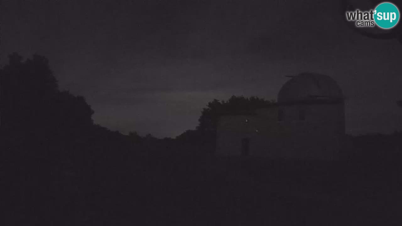 Višnjan Observatory Webcam: Gaze into the Cosmos from Istria, Croatia