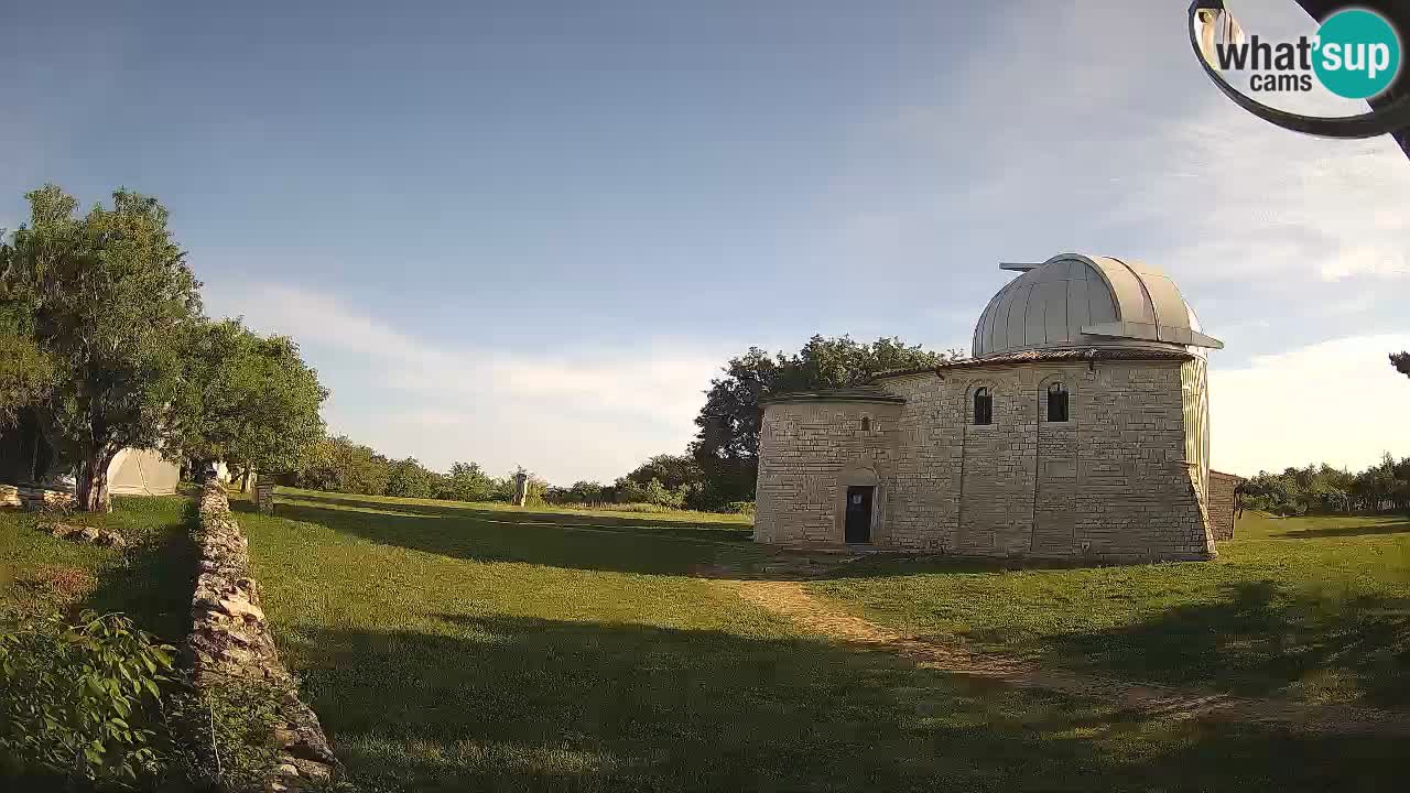 Višnjanska observatorijska spletna kamera: Opazujte vesolje iz Istre, Hrvaška
