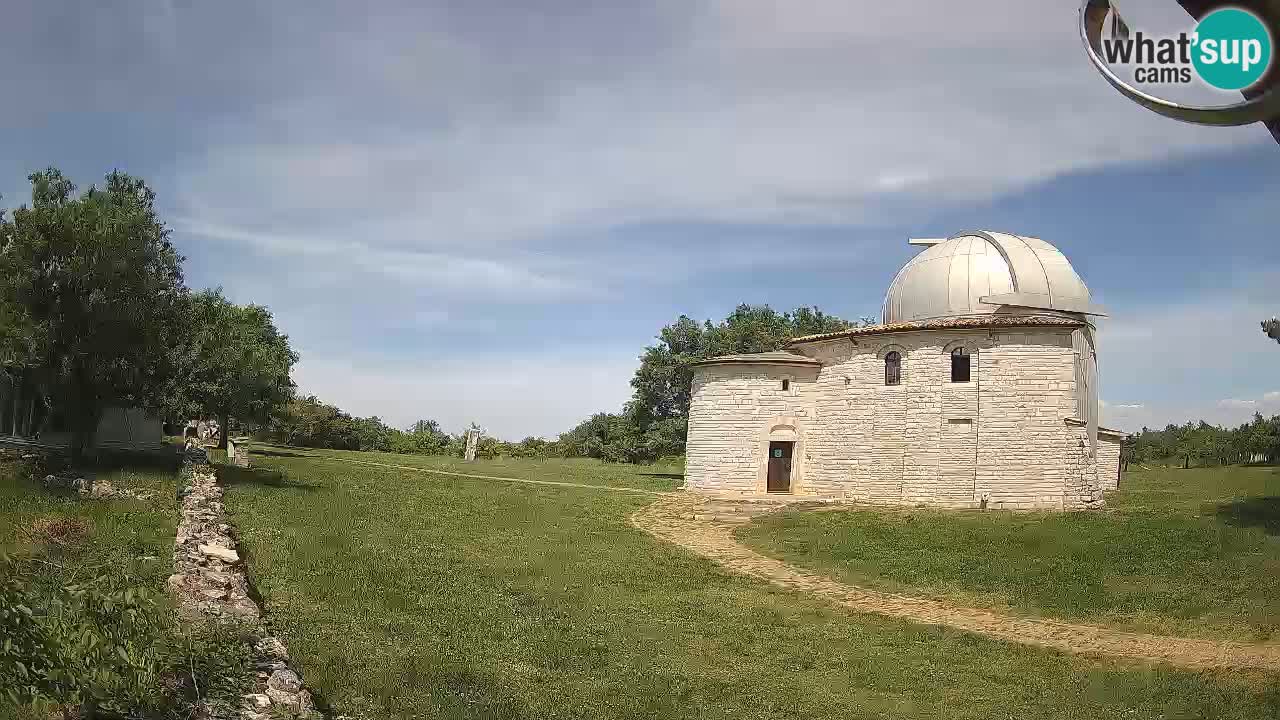 Webcam de l’Observatoire de Višnjan: Plongez dans le cosmos depuis l’Istrie, Croatie