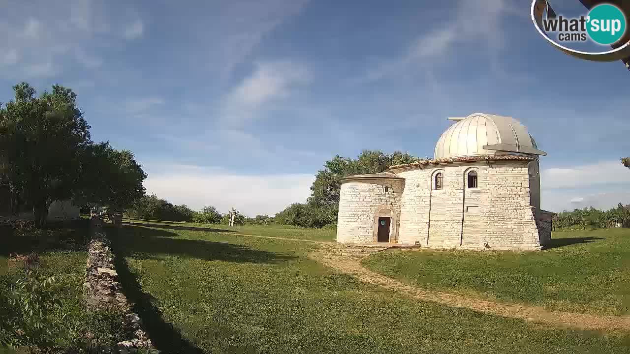 Webcam de l’Observatoire de Višnjan: Plongez dans le cosmos depuis l’Istrie, Croatie
