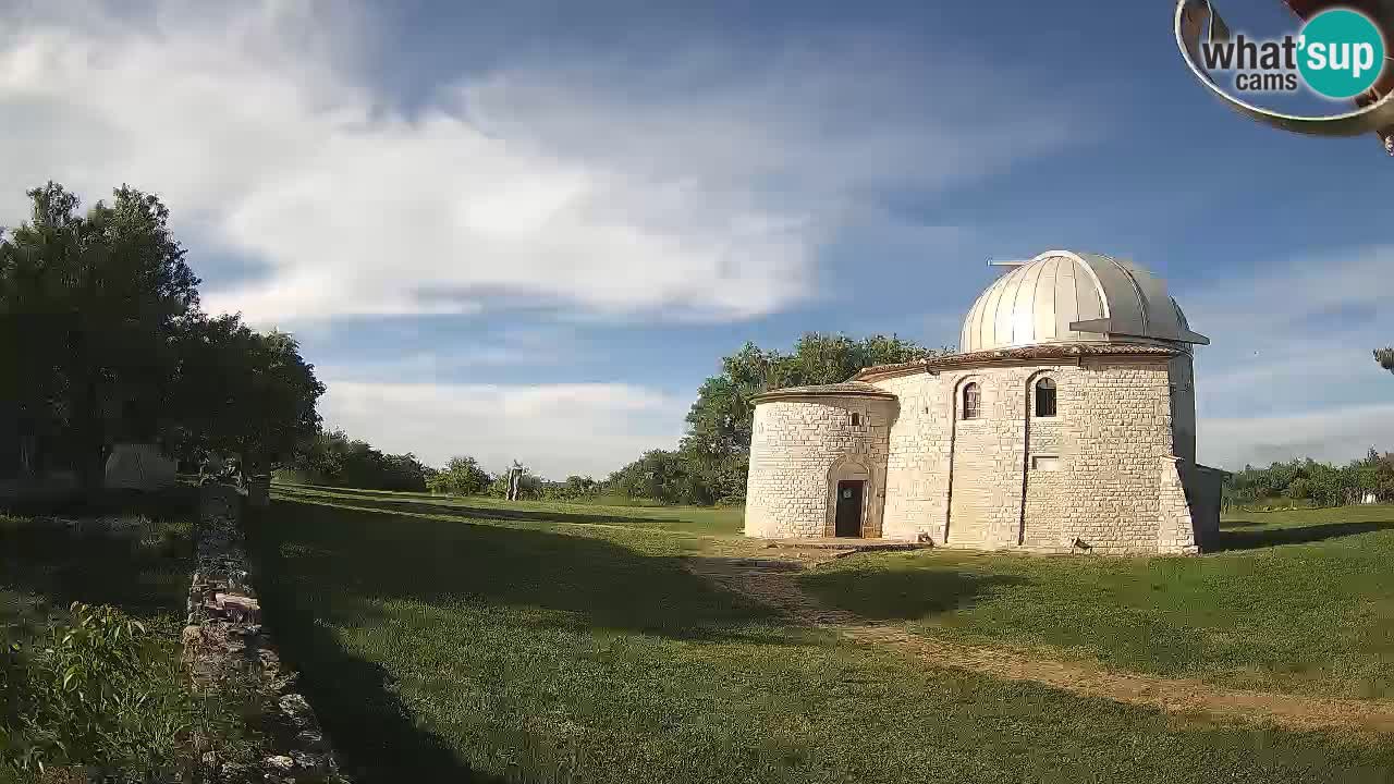 Višnjanska observatorijska spletna kamera: Opazujte vesolje iz Istre, Hrvaška