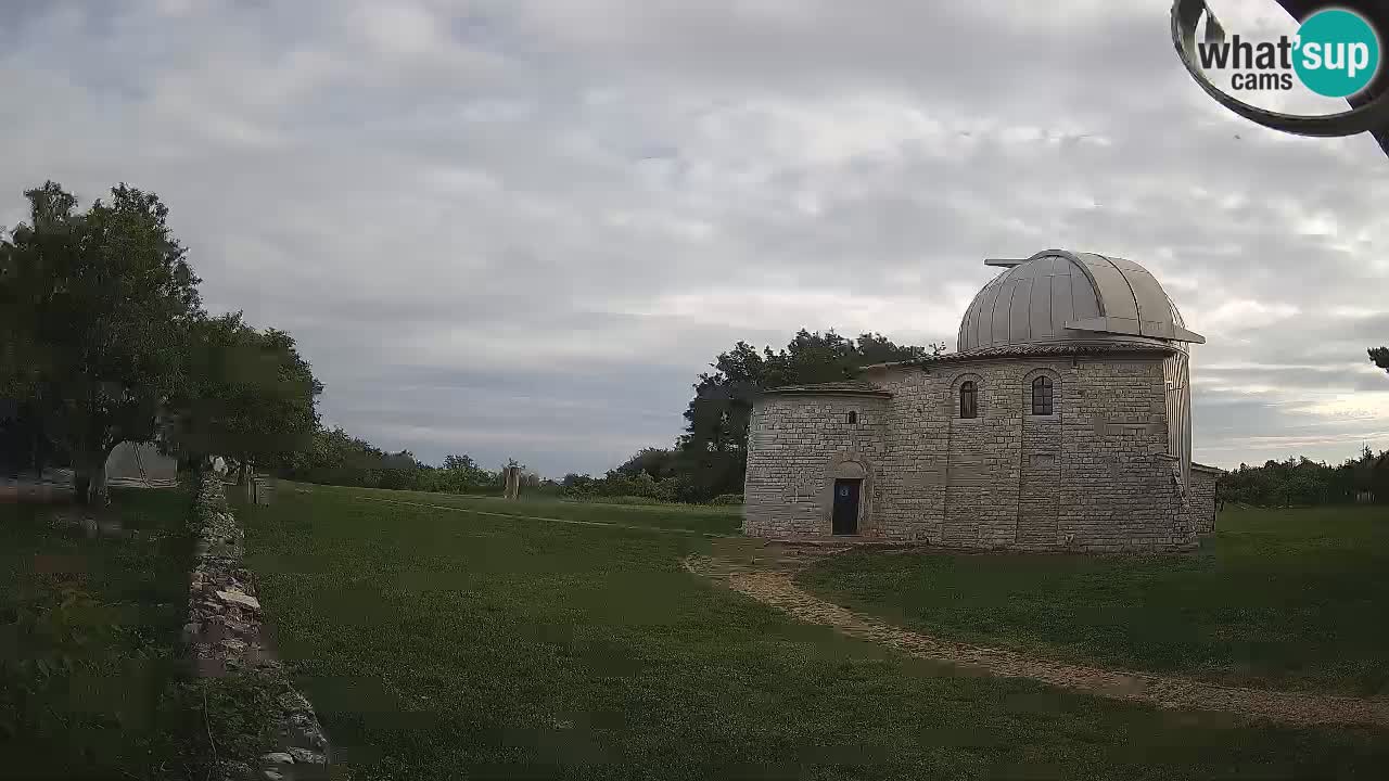 Višnjan Observatory Webcam: Gaze into the Cosmos from Istria, Croatia