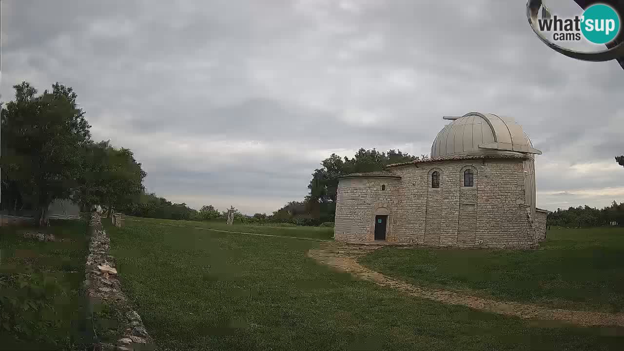 Webcam de l’Observatoire de Višnjan: Plongez dans le cosmos depuis l’Istrie, Croatie