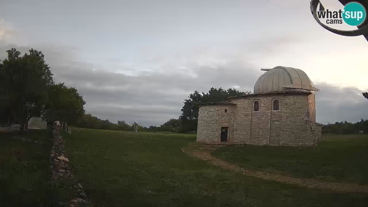 Webcam del Observatorio de Višnjan: Contempla el cosmos desde Istria, Croacia
