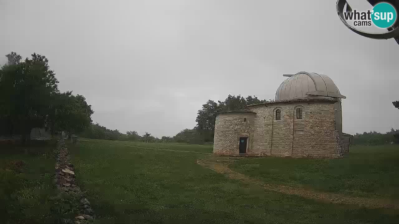 Webcam de l’Observatoire de Višnjan: Plongez dans le cosmos depuis l’Istrie, Croatie