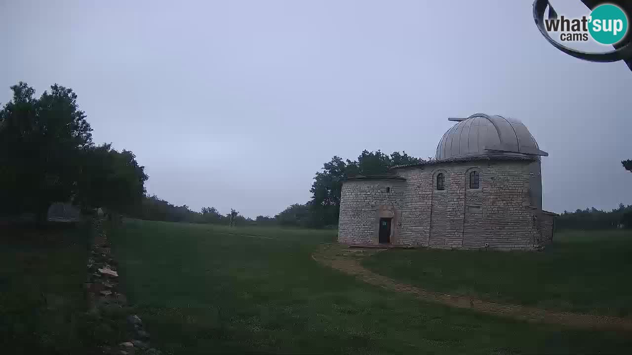 Višnjan Observatory Webcam: Gaze into the Cosmos from Istria, Croatia