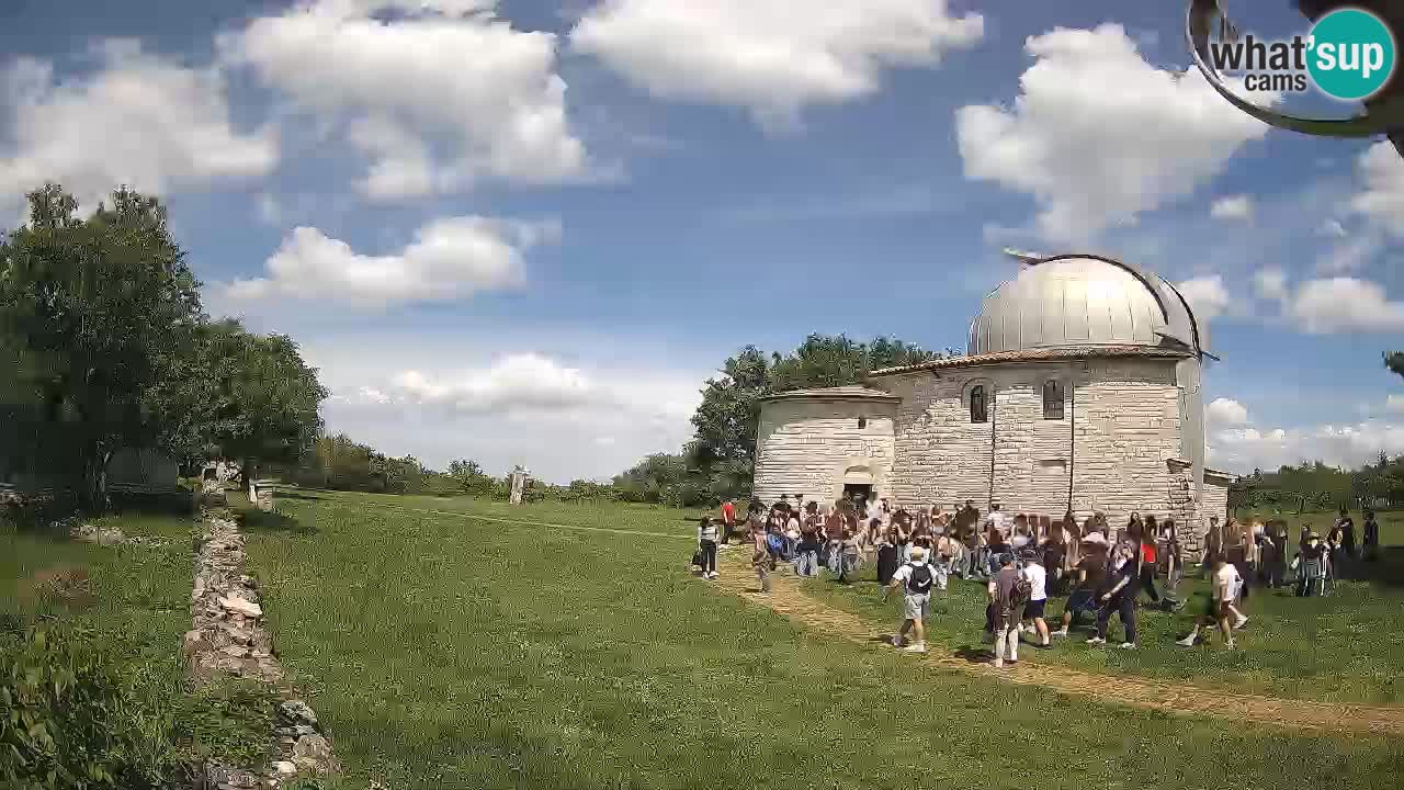 Webcam de l’Observatoire de Višnjan: Plongez dans le cosmos depuis l’Istrie, Croatie