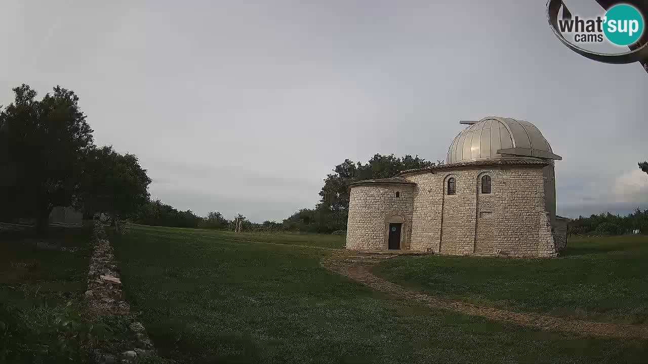 Webcam de l’Observatoire de Višnjan: Plongez dans le cosmos depuis l’Istrie, Croatie