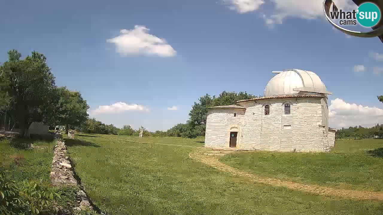 Višnjan Observatory Webcam: Gaze into the Cosmos from Istria, Croatia