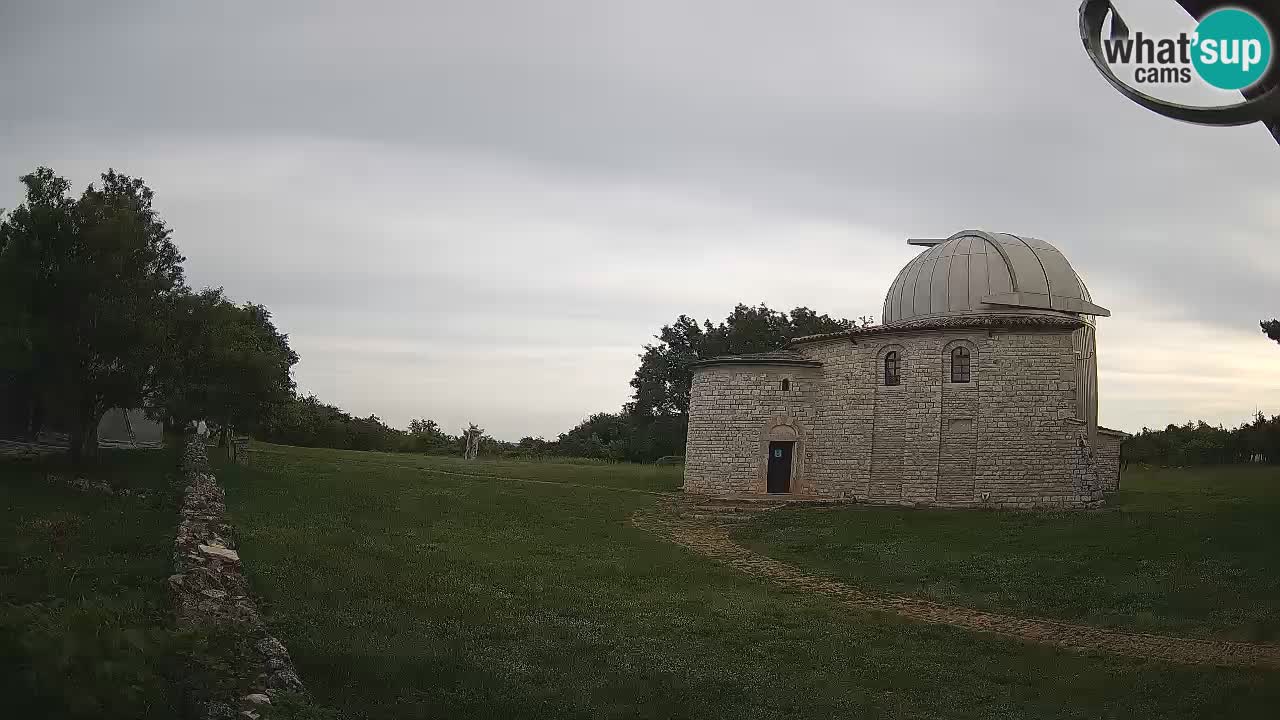 Višnjan Observatory Webcam: Gaze into the Cosmos from Istria, Croatia