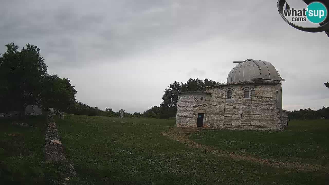 Webcam de l’Observatoire de Višnjan: Plongez dans le cosmos depuis l’Istrie, Croatie
