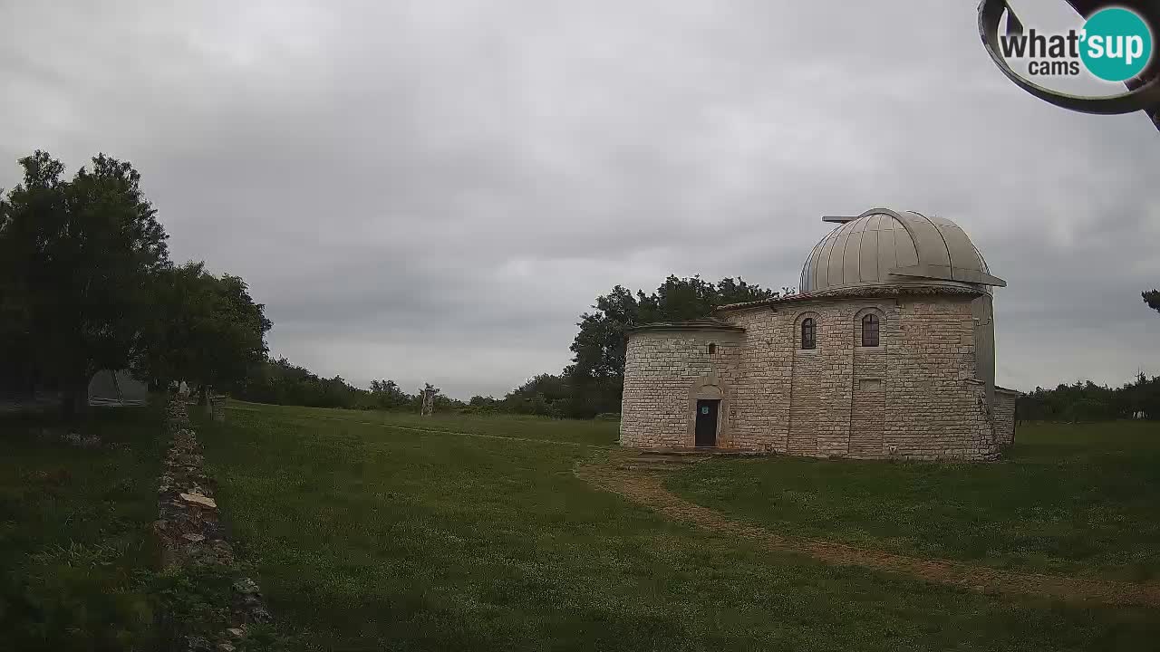 Webcam de l’Observatoire de Višnjan: Plongez dans le cosmos depuis l’Istrie, Croatie
