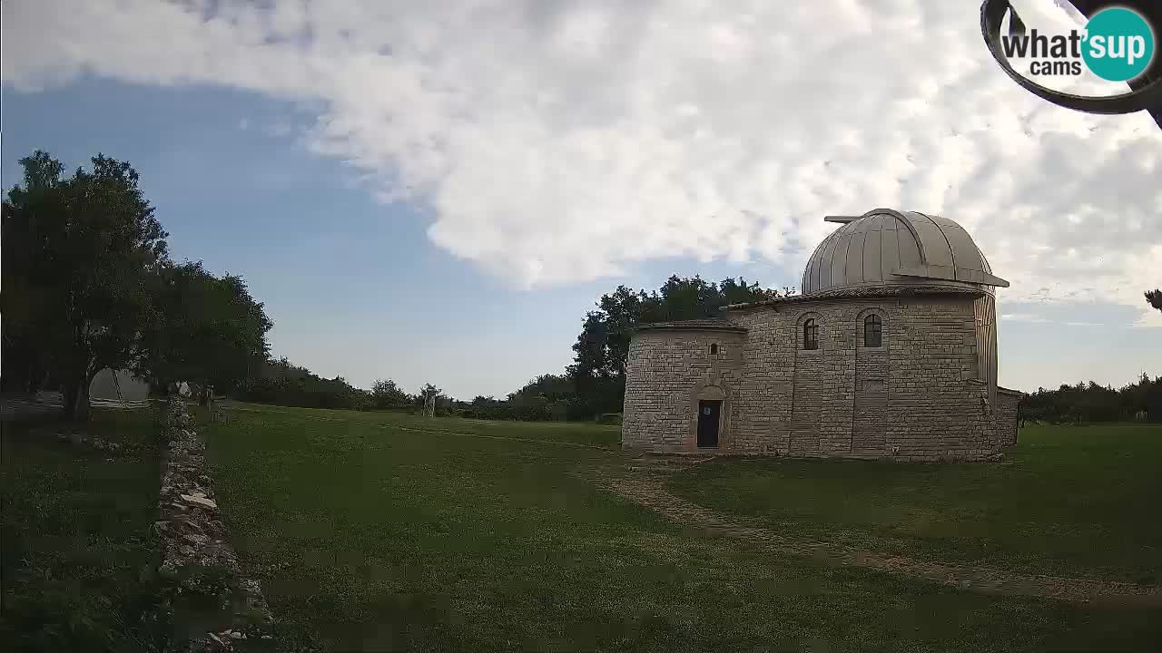 Višnjan Observatory Webcam: Gaze into the Cosmos from Istria, Croatia