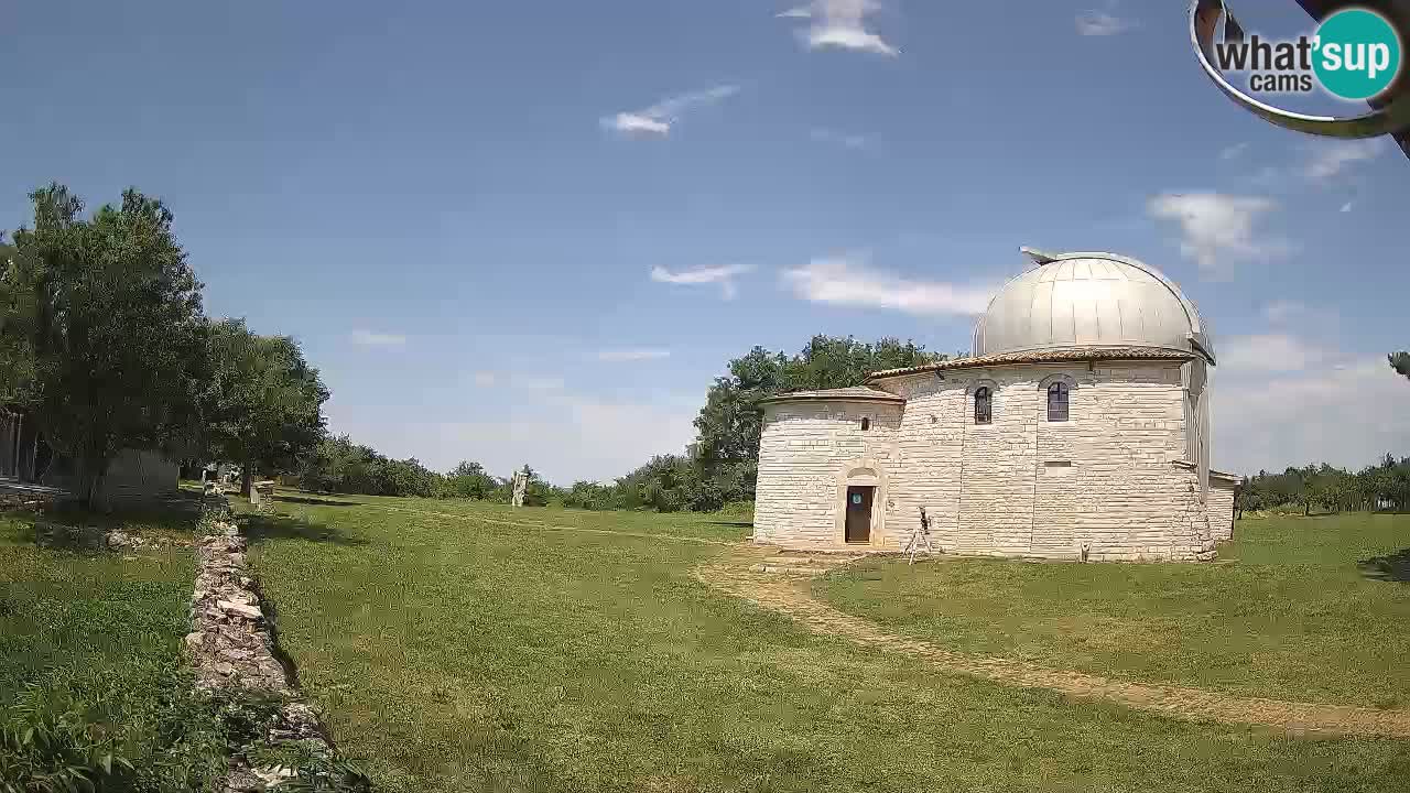 Webcam de l’Observatoire de Višnjan: Plongez dans le cosmos depuis l’Istrie, Croatie