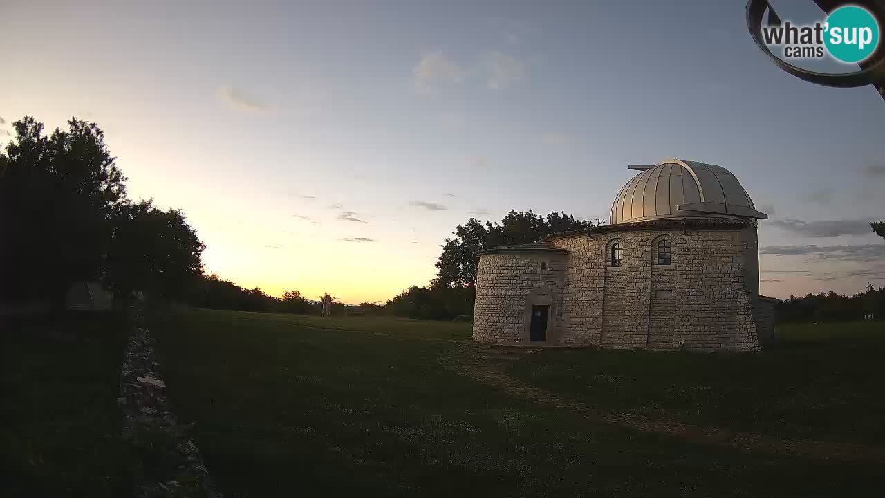 Webcam de l’Observatoire de Višnjan: Plongez dans le cosmos depuis l’Istrie, Croatie