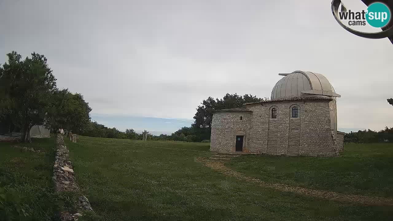 Višnjan Observatory Webcam: Gaze into the Cosmos from Istria, Croatia