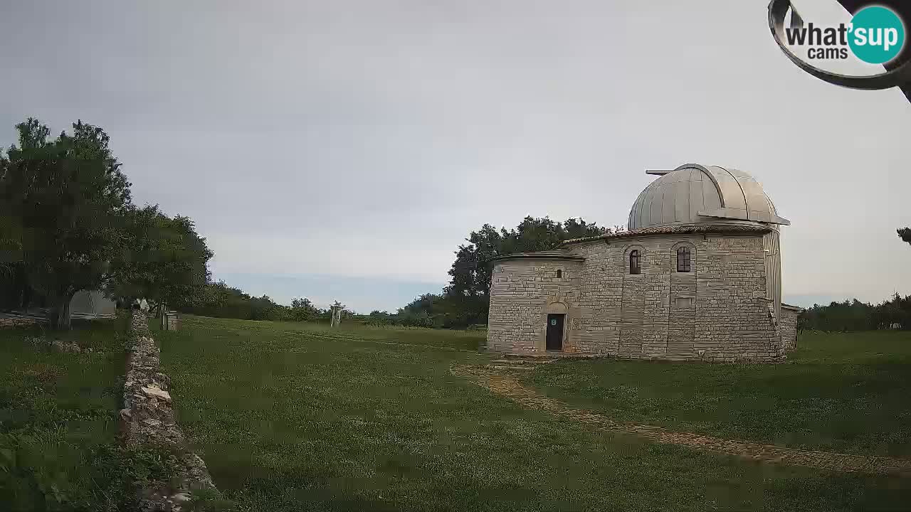 Višnjan Observatory Webcam: Gaze into the Cosmos from Istria, Croatia