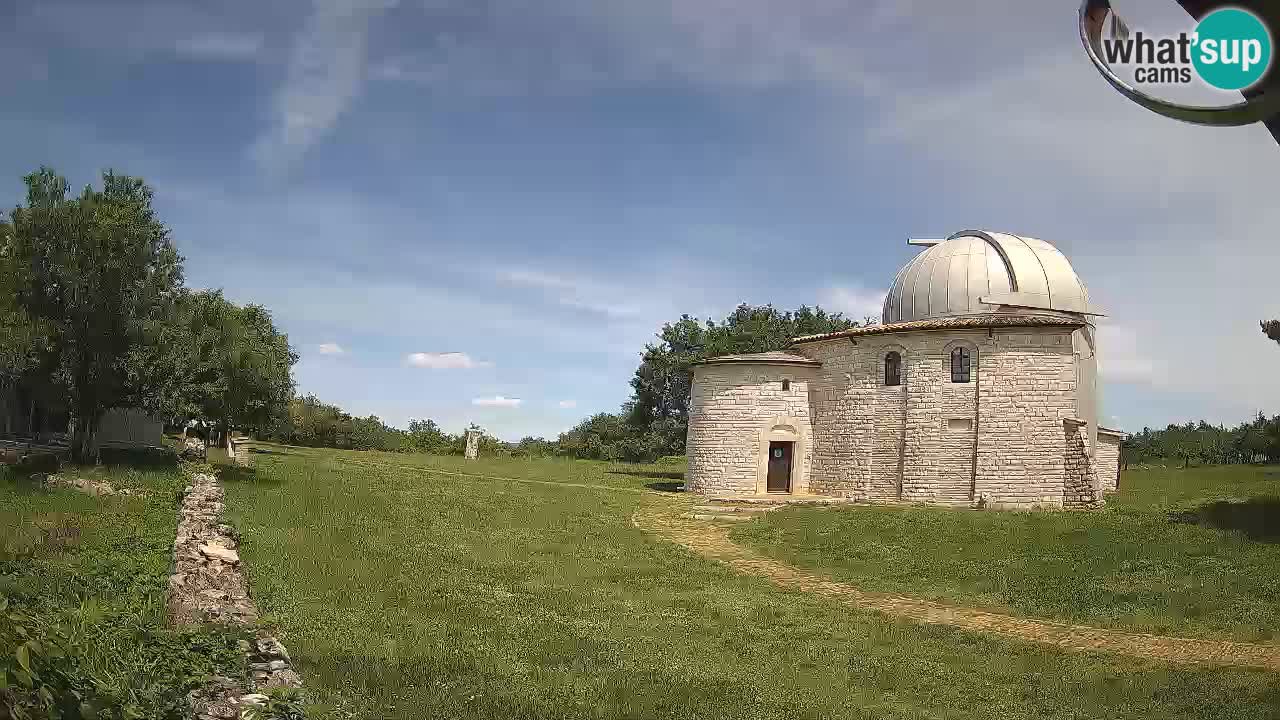 Webcam de l’Observatoire de Višnjan: Plongez dans le cosmos depuis l’Istrie, Croatie