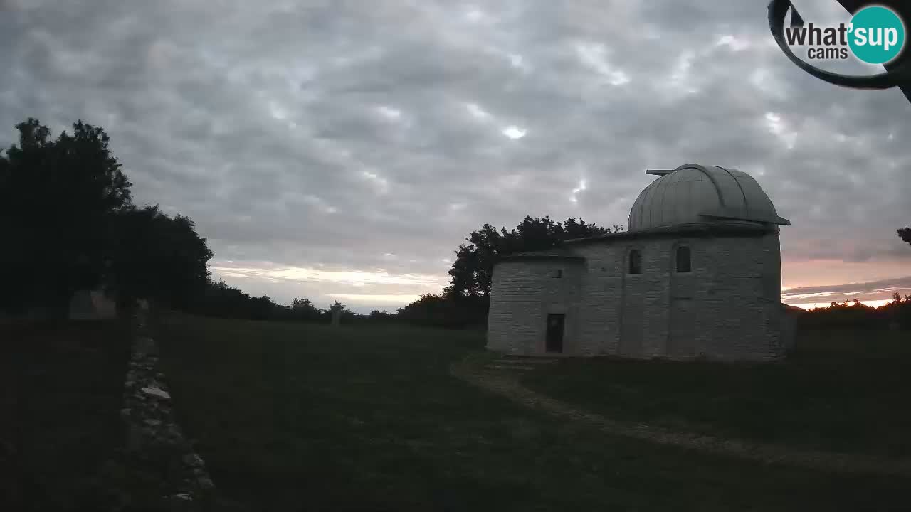Webcam del Observatorio de Višnjan: Contempla el cosmos desde Istria, Croacia