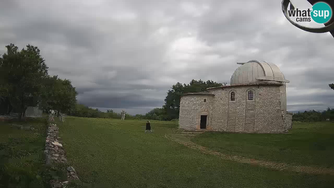 Webcam del Observatorio de Višnjan: Contempla el cosmos desde Istria, Croacia