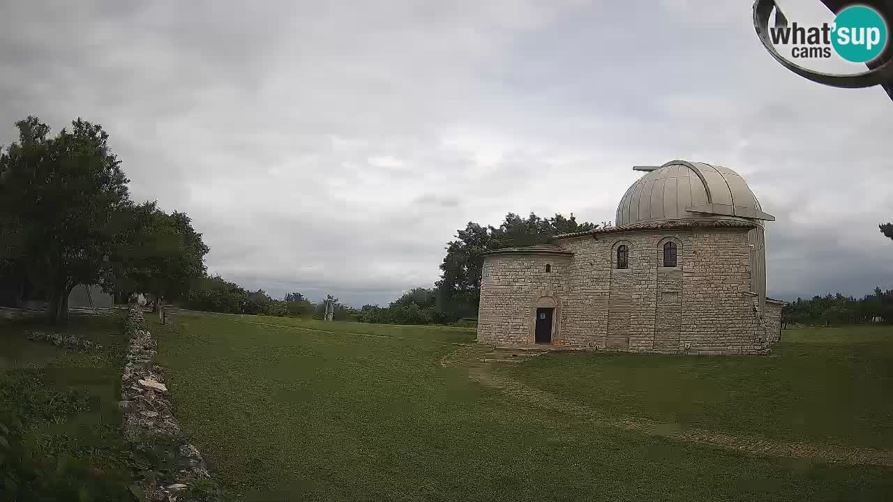 Webcam de l’Observatoire de Višnjan: Plongez dans le cosmos depuis l’Istrie, Croatie