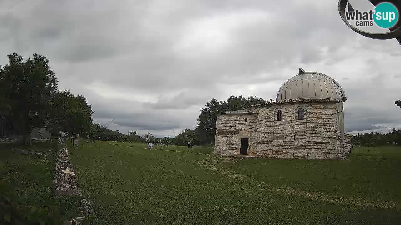 Webcam del Observatorio de Višnjan: Contempla el cosmos desde Istria, Croacia