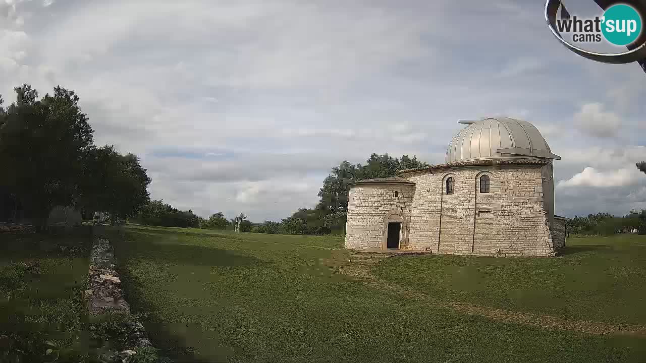 Višnjanska observatorijska spletna kamera: Opazujte vesolje iz Istre, Hrvaška