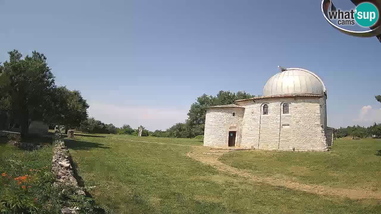 Višnjan Observatory Webcam: Gaze into the Cosmos from Istria, Croatia