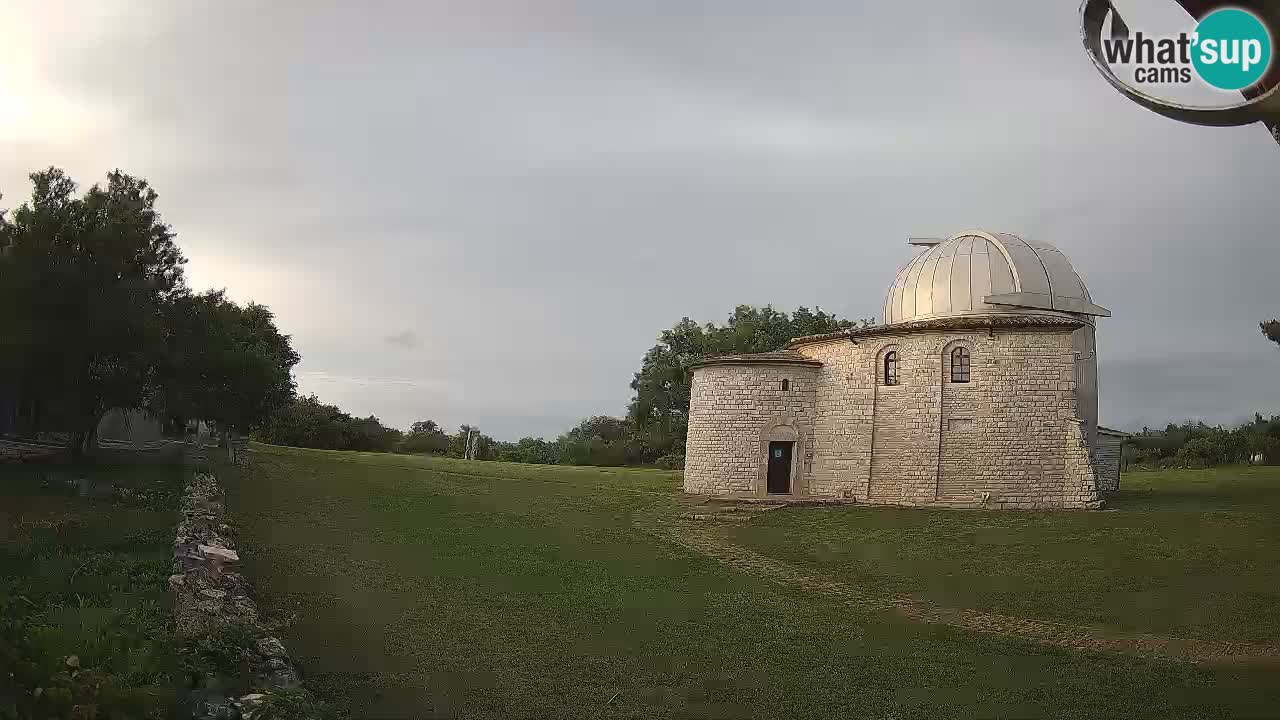 Webcam de l’Observatoire de Višnjan: Plongez dans le cosmos depuis l’Istrie, Croatie
