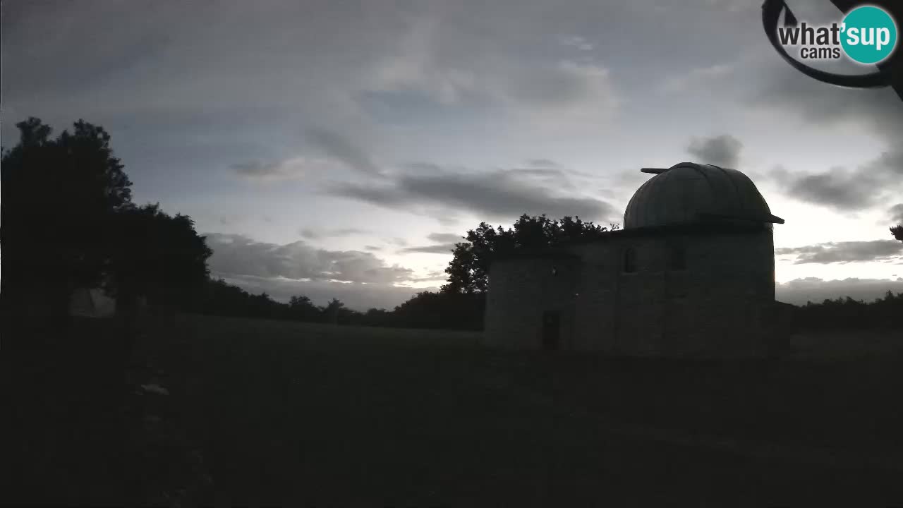 Višnjanska observatorijska spletna kamera: Opazujte vesolje iz Istre, Hrvaška