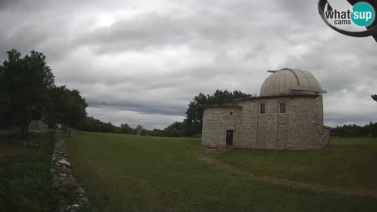 Višnjan Observatory Webcam: Gaze into the Cosmos from Istria, Croatia