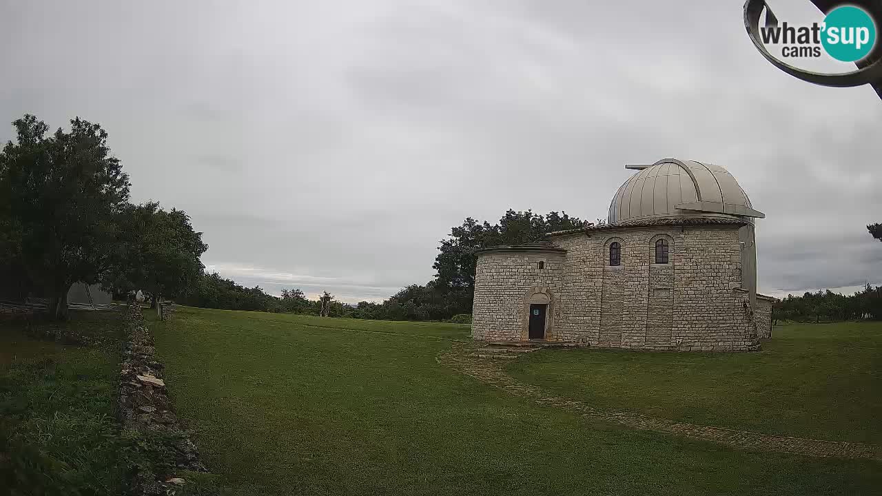 Webcam de l’Observatoire de Višnjan: Plongez dans le cosmos depuis l’Istrie, Croatie