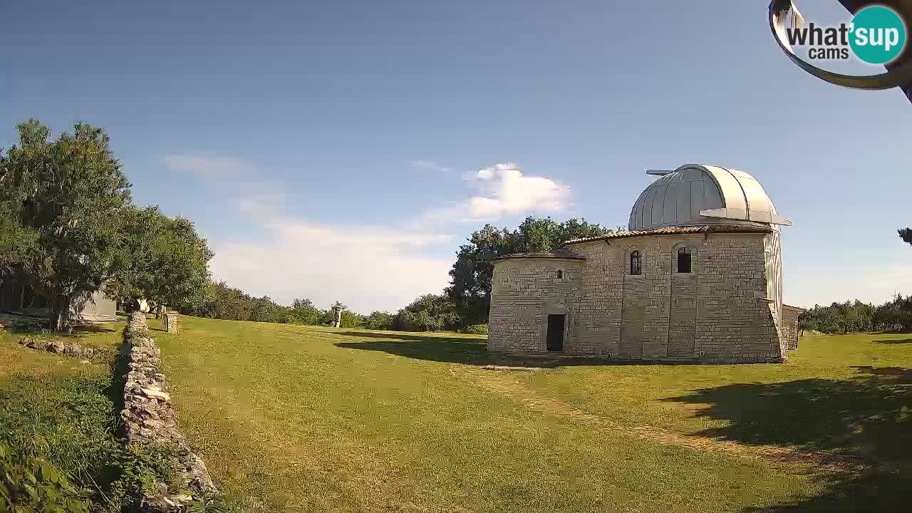 Webcam de l’Observatoire de Višnjan: Plongez dans le cosmos depuis l’Istrie, Croatie