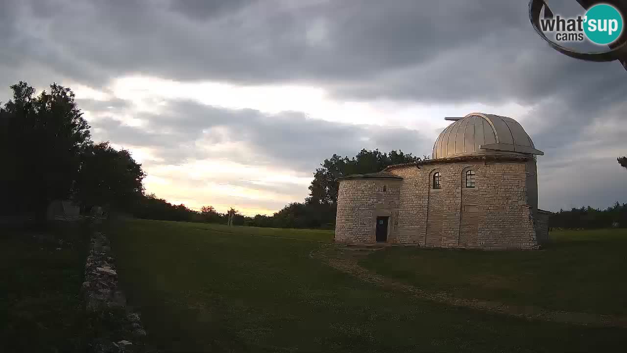 Webcam del Observatorio de Višnjan: Contempla el cosmos desde Istria, Croacia