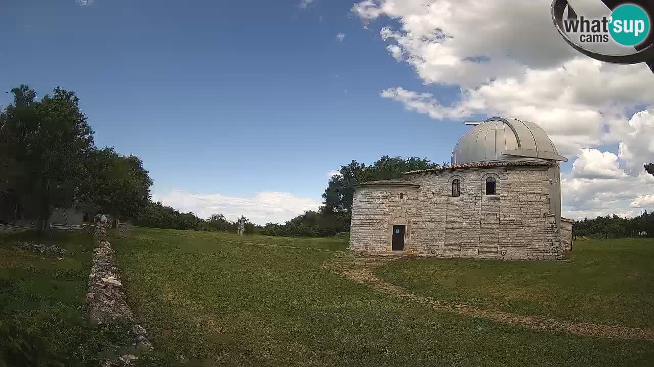 Višnjanska observatorijska spletna kamera: Opazujte vesolje iz Istre, Hrvaška