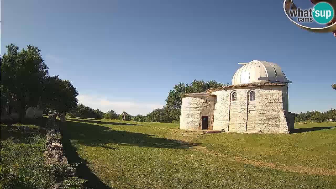 Webcam de l’Observatoire de Višnjan: Plongez dans le cosmos depuis l’Istrie, Croatie