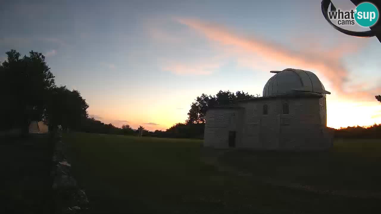 Webcam de l’Observatoire de Višnjan: Plongez dans le cosmos depuis l’Istrie, Croatie