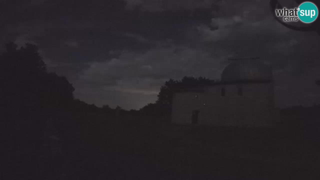 Višnjan Observatory Webcam: Gaze into the Cosmos from Istria, Croatia