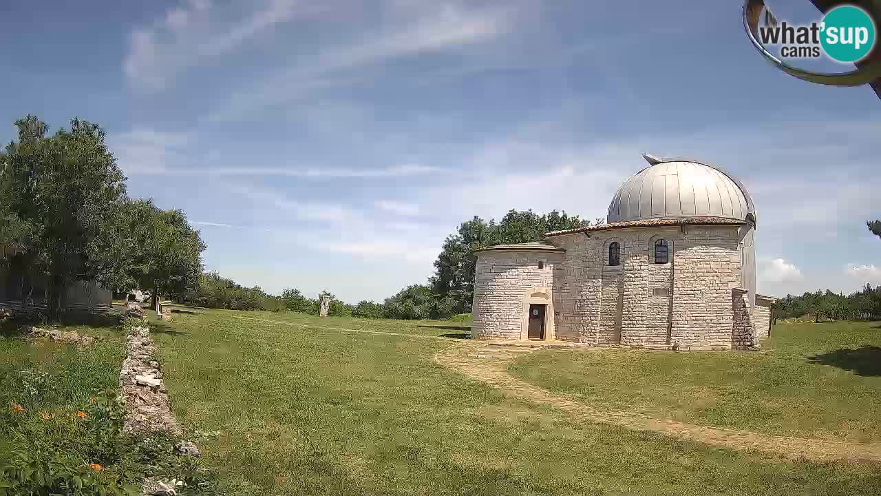 Webcam de l’Observatoire de Višnjan: Plongez dans le cosmos depuis l’Istrie, Croatie
