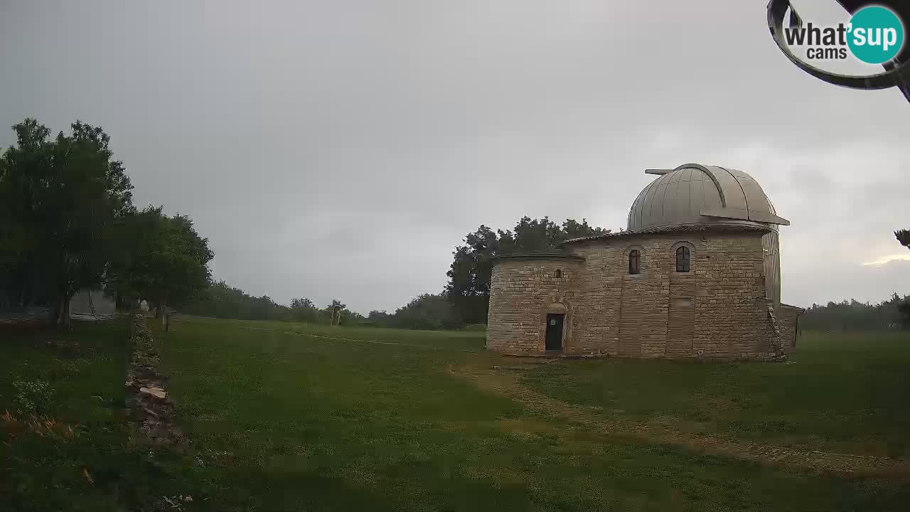 Webcam de l’Observatoire de Višnjan: Plongez dans le cosmos depuis l’Istrie, Croatie