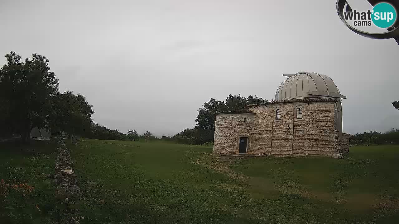 Višnjan Observatory Webcam: Gaze into the Cosmos from Istria, Croatia
