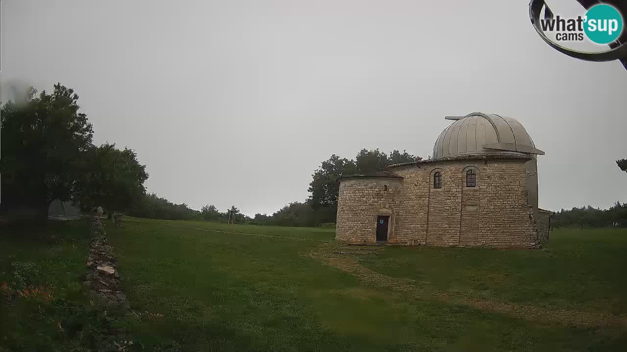 Višnjan Observatory Webcam: Gaze into the Cosmos from Istria, Croatia