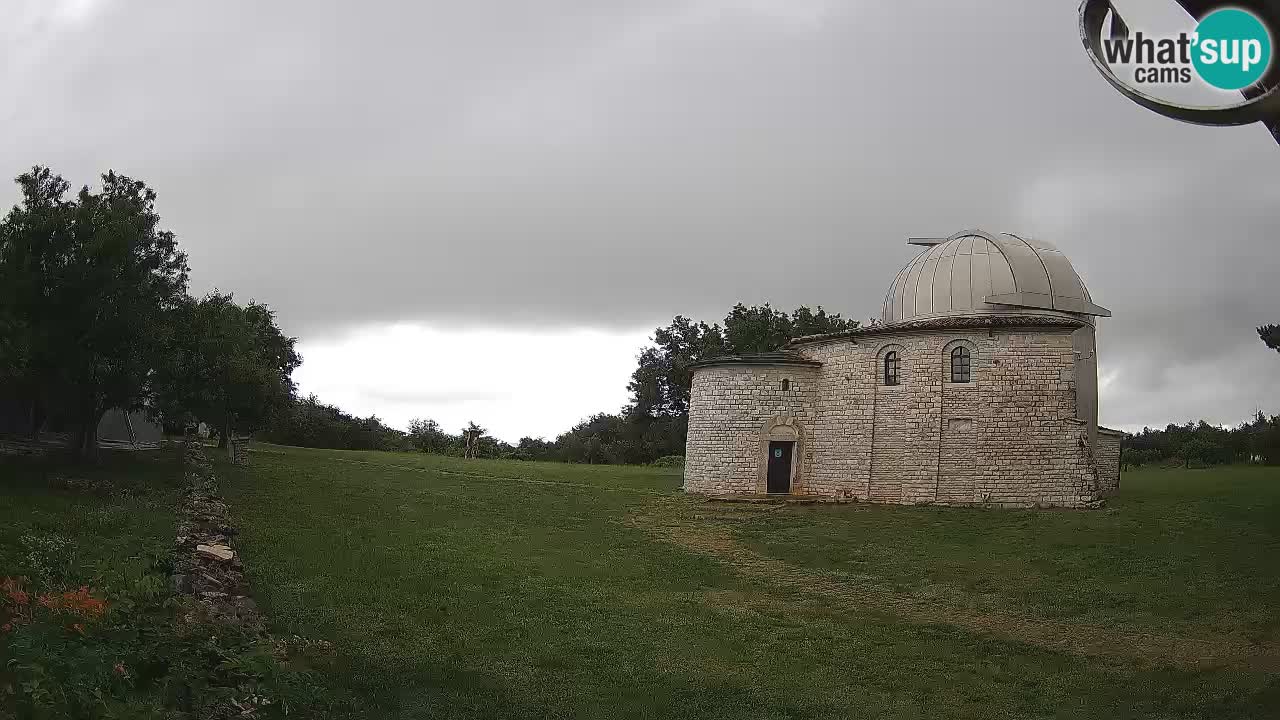 Webcam de l’Observatoire de Višnjan: Plongez dans le cosmos depuis l’Istrie, Croatie