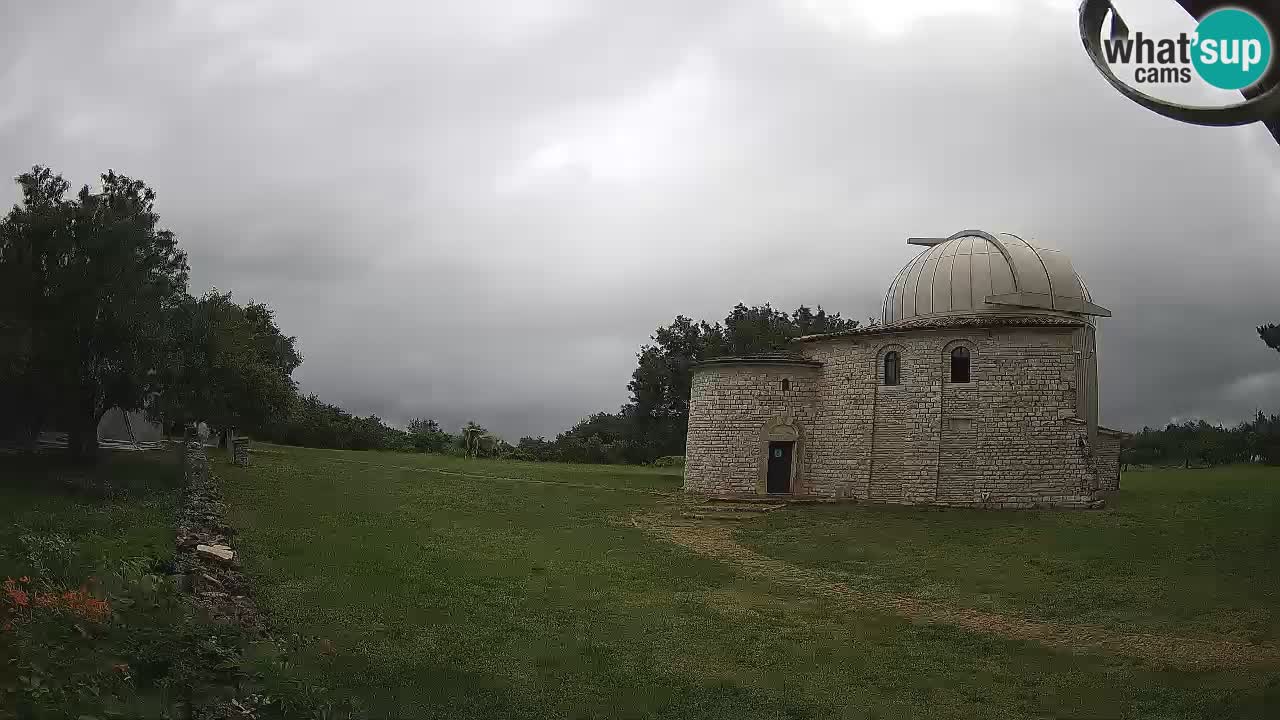 Višnjan Observatory Webcam: Gaze into the Cosmos from Istria, Croatia